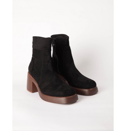 STPAY Cuffed Suede Chunky Heel Boots