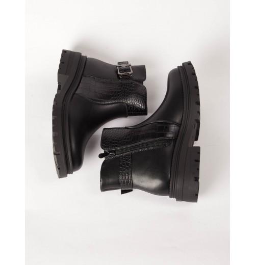 STPAY Chunky Buckle Detail Ankle Boot