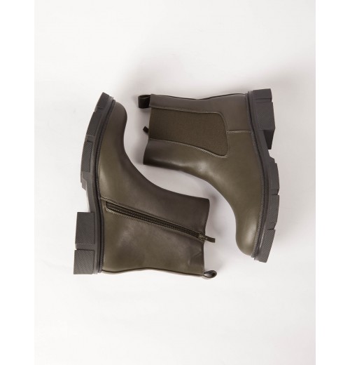 STPAY Classic Chelsea Boot